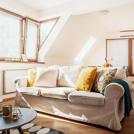 Short By Ambiente Hotel Bratislava