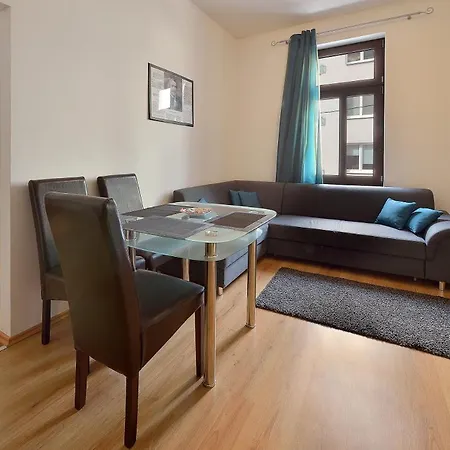 Short By Ambiente Hotel Bratislava