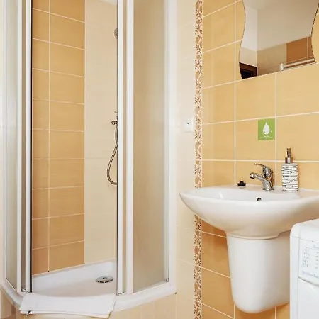 Hotel Short By Ambiente 3*