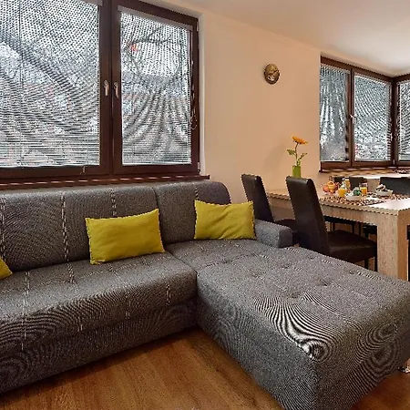 Short By Ambiente Hotel Bratislava